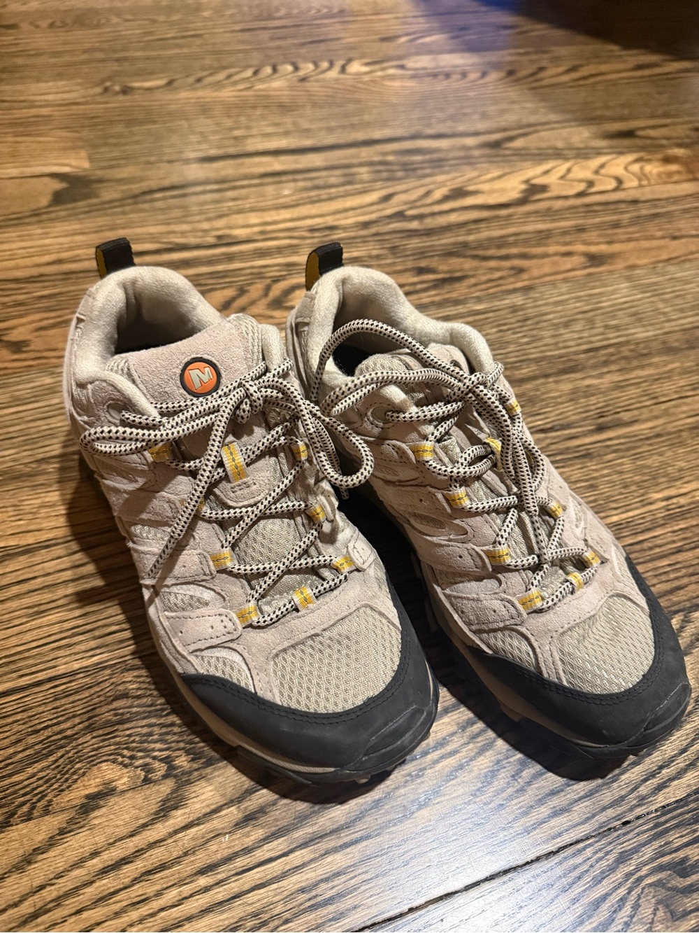 Merrell taupe hiking shoes women’s 7.5